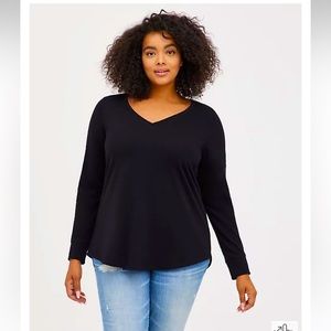 Torrid Girlfriend Signature Jersey V-Neck Long Sleeve Tee